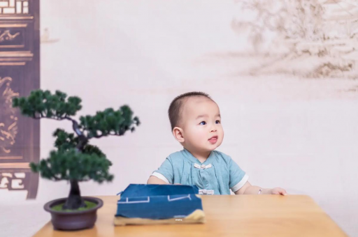 来宾孕妇几个月开始补铁